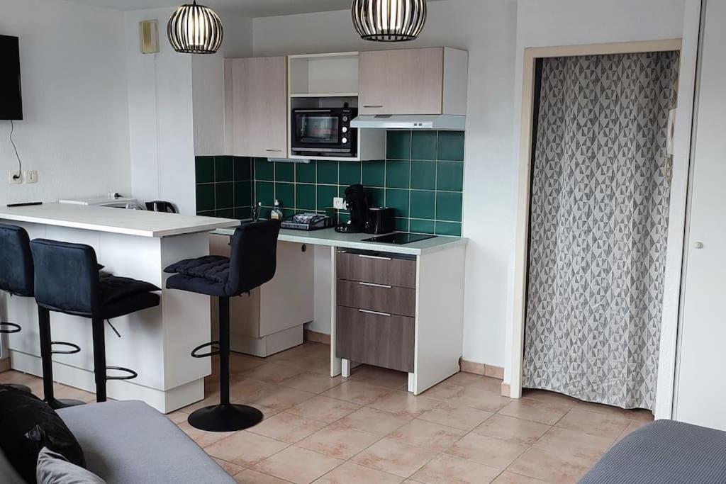 Appartement Face A La Gare Annemasse Exteriör bild